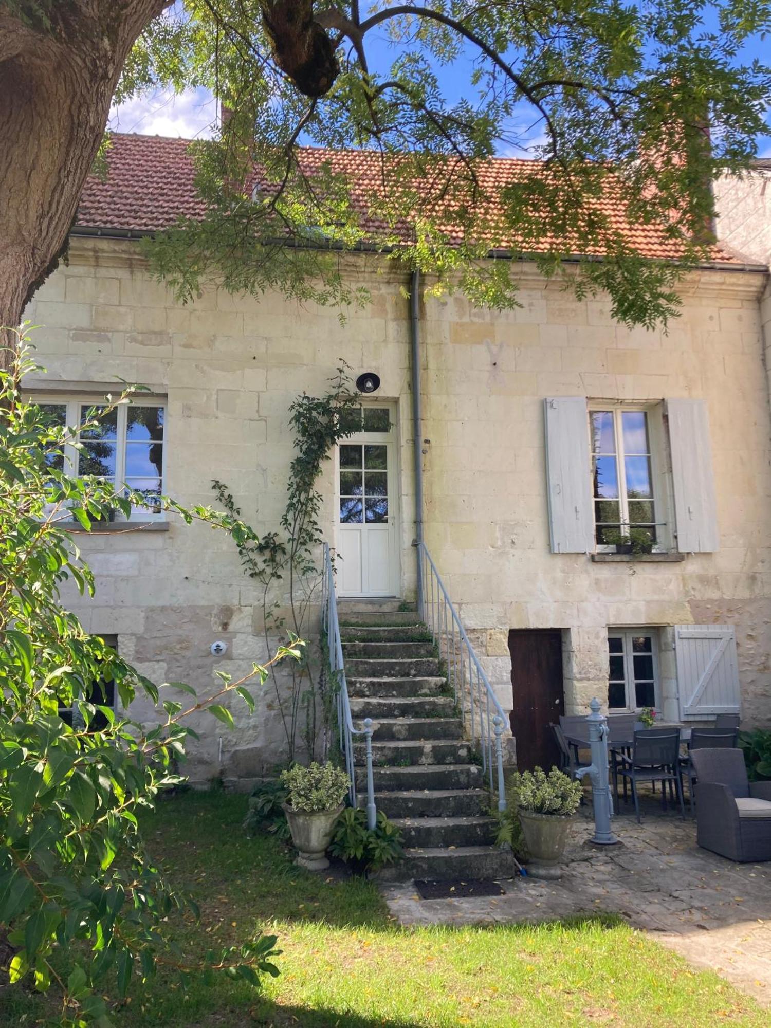 Gite Saint Joseph Loches Extérieur photo